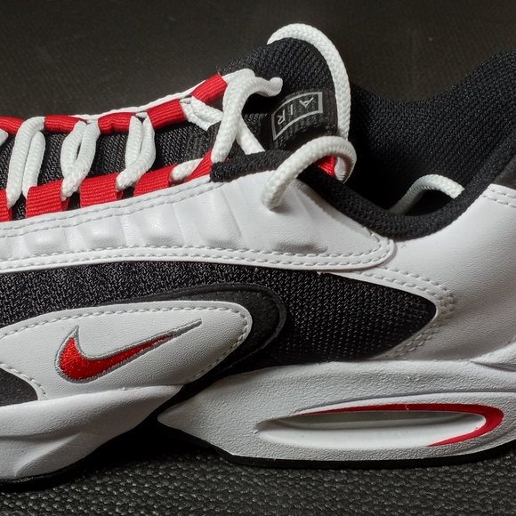 Nike Air Max Triax [CD2053-105] Men Casual - Picture 8 of 10